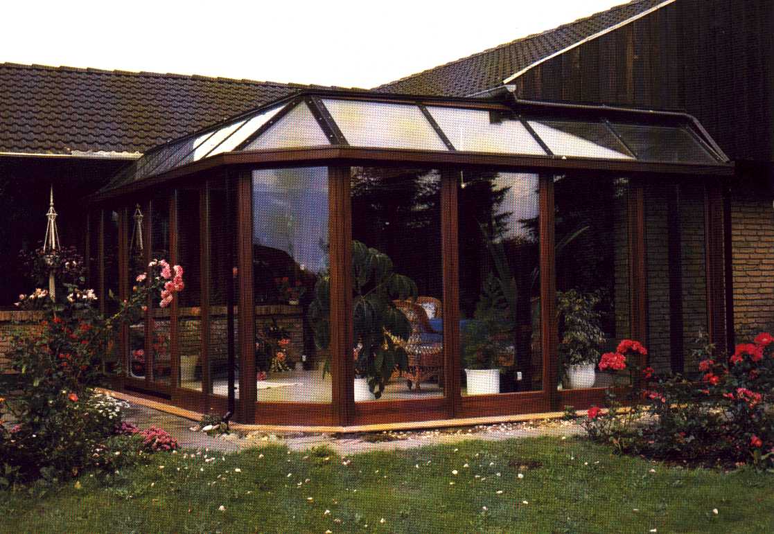 FWS01B02.jpg (117253 Byte)